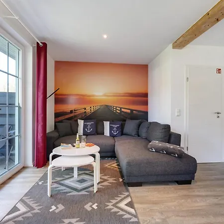 Feriendoppelhaus Fruehling * Stakendorf